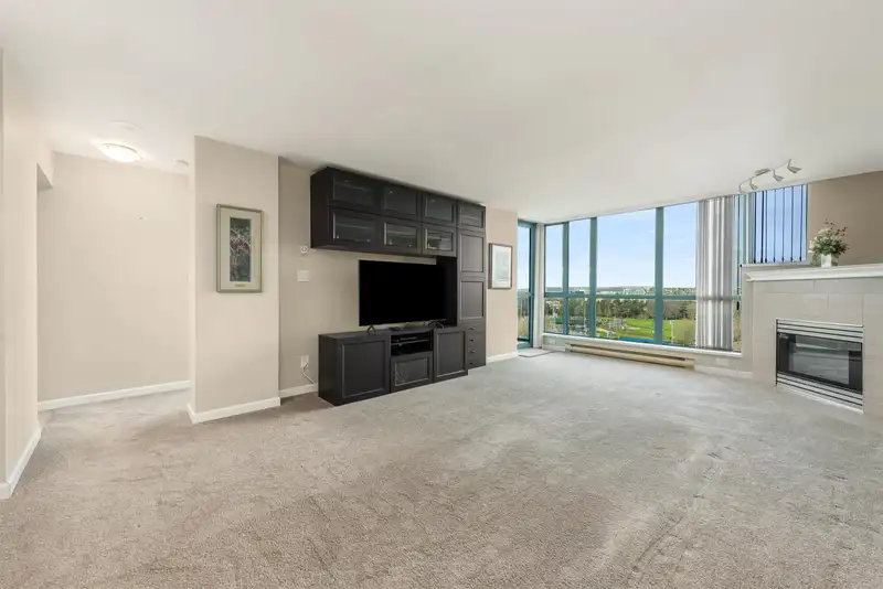 1603 7500 GRANVILLE AVENUE - photo 2 of 25