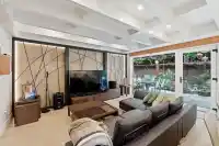 1290 163A STREET - thumbnail 8