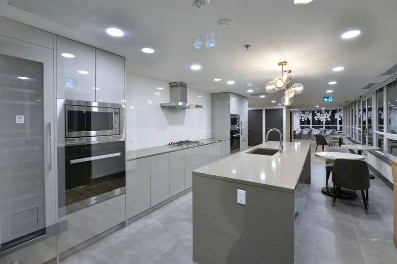 1703 1675 LIONS GATE LANE - photo 4 of 11