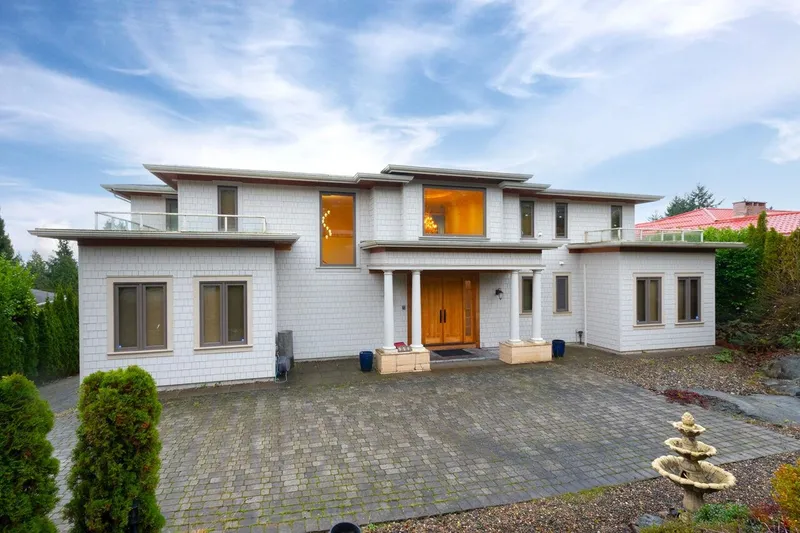 950 GREENWOOD ROAD - photo 1 of 25