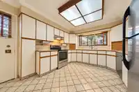 775 ESMOND AVENUE - thumbnail 17