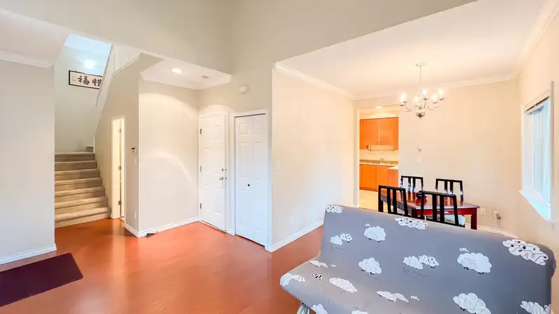 6 9893 FRANCIS ROAD - photo 2 of 31