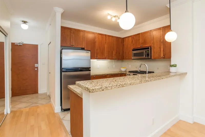 425 4280 MONCTON STREET - photo 3 of 25