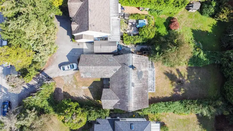 4354 RUMBLE STREET - photo 4 of 11