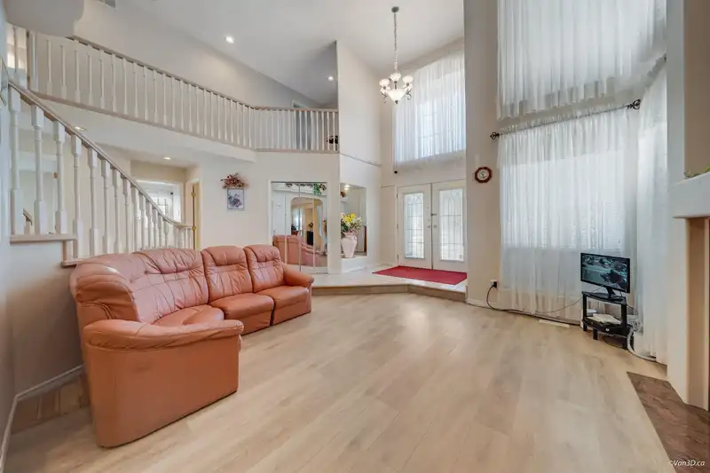 2870 STANLEY PLACE - photo 4 of 40
