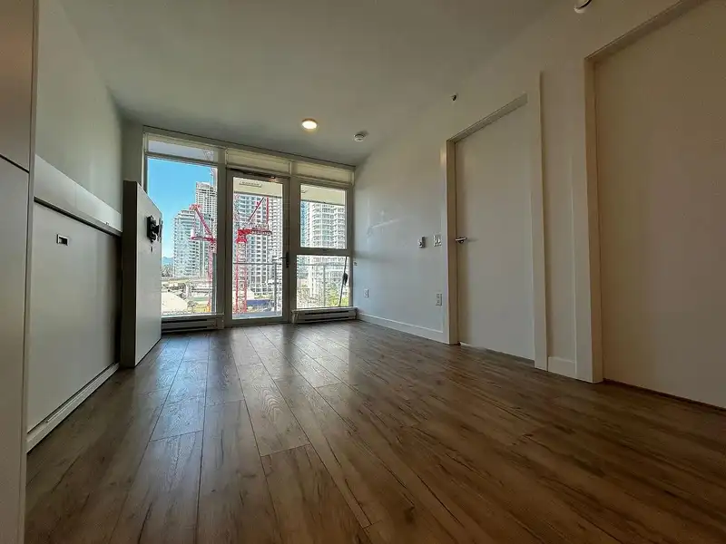 608 652 WHITING WAY - photo 3 of 40