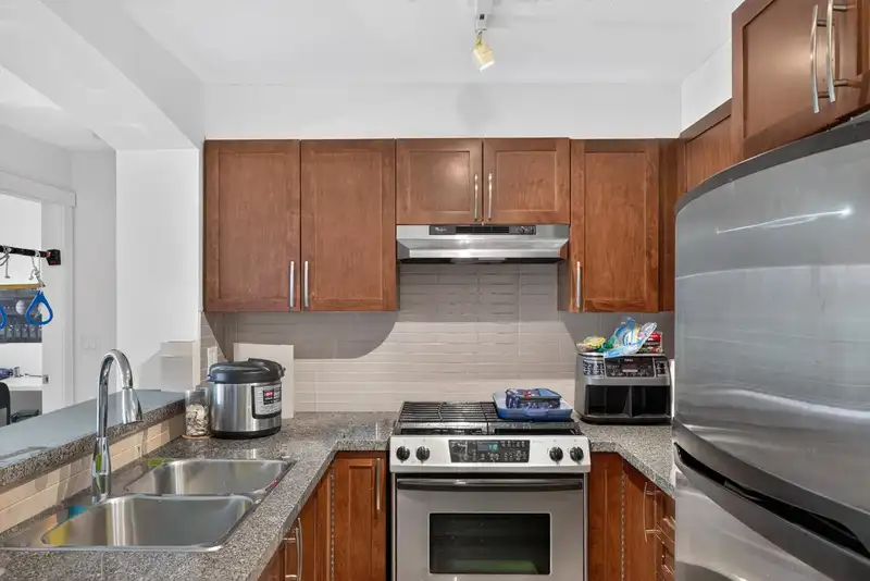 311 5725 AGRONOMY ROAD - photo 3 of 27