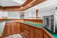 111 SANDRINGHAM CRESCENT - thumbnail 33