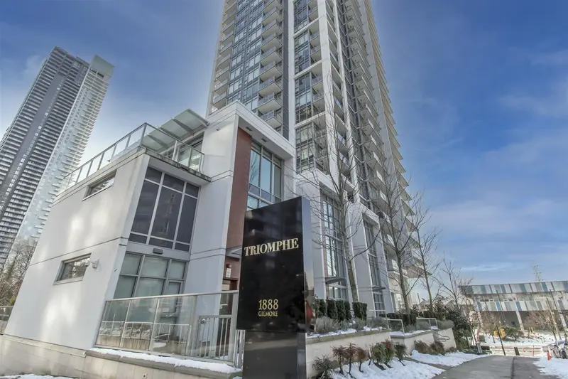 1801 1888 GILMORE AVENUE - photo 1 of 25