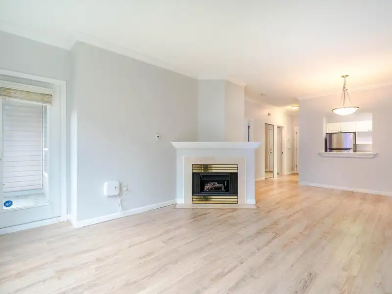 121 8775 JONES ROAD - photo 4 of 24