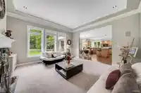 15828 SOMERSET PLACE - thumbnail 12
