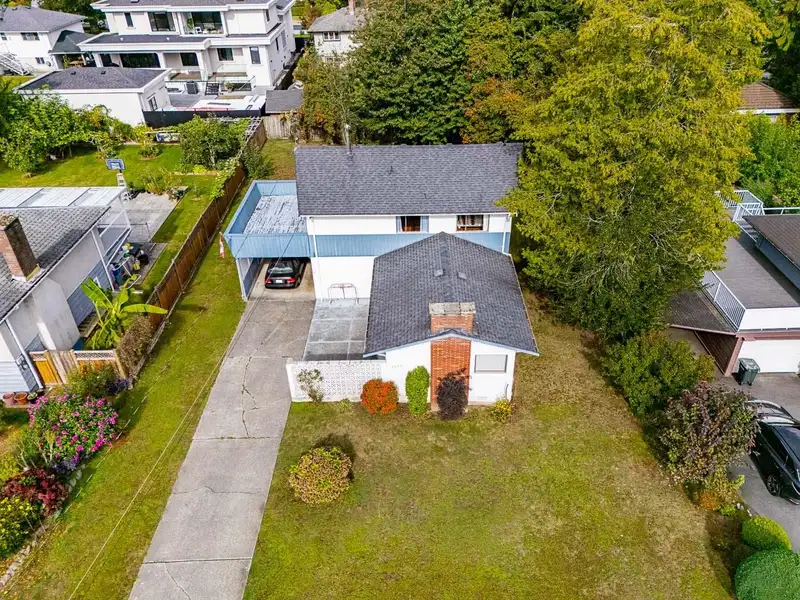 7475 COLLEEN STREET - photo 1 of 40