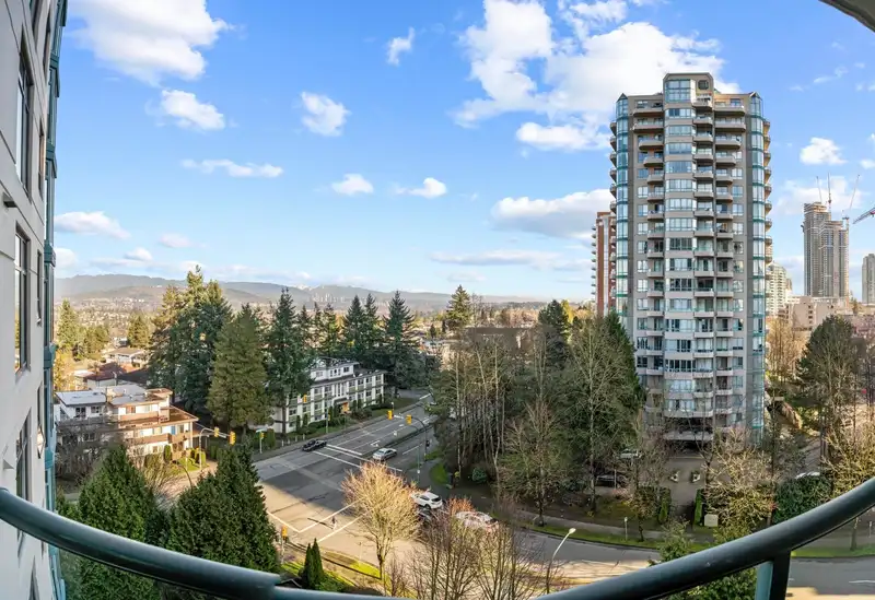 1001 4567 HAZEL STREET - photo 2 of 20