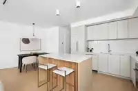 2 2124 E 8 AVENUE - thumbnail 9