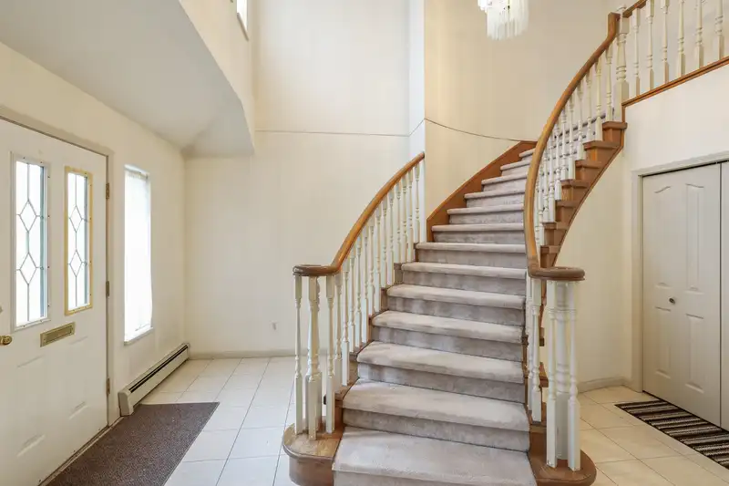 3518 W KING EDWARD AVENUE - photo 3 of 31