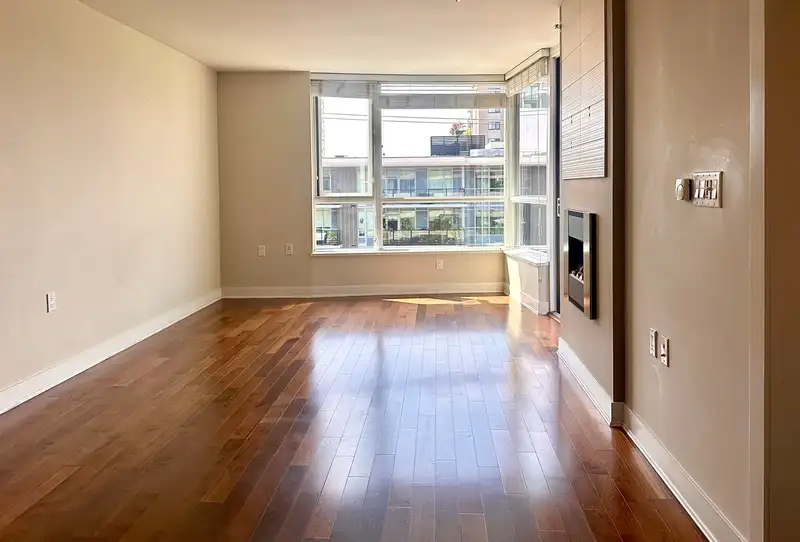 503 160 W 3RD STREET - photo 4 of 23