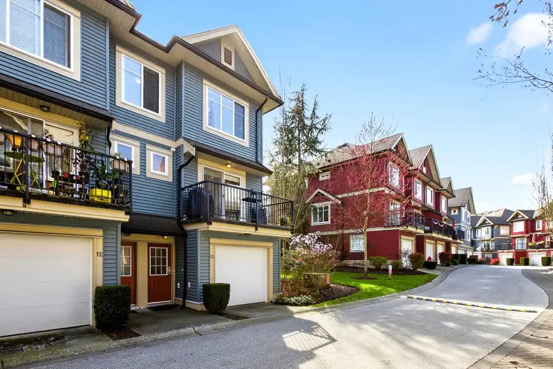 13 6635 192 STREET - photo 2 of 25