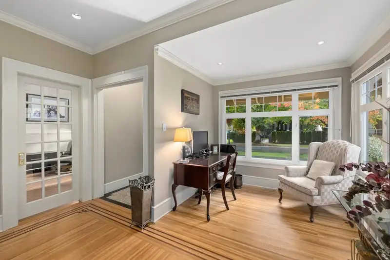 1163 NANTON AVENUE - photo 2 of 14