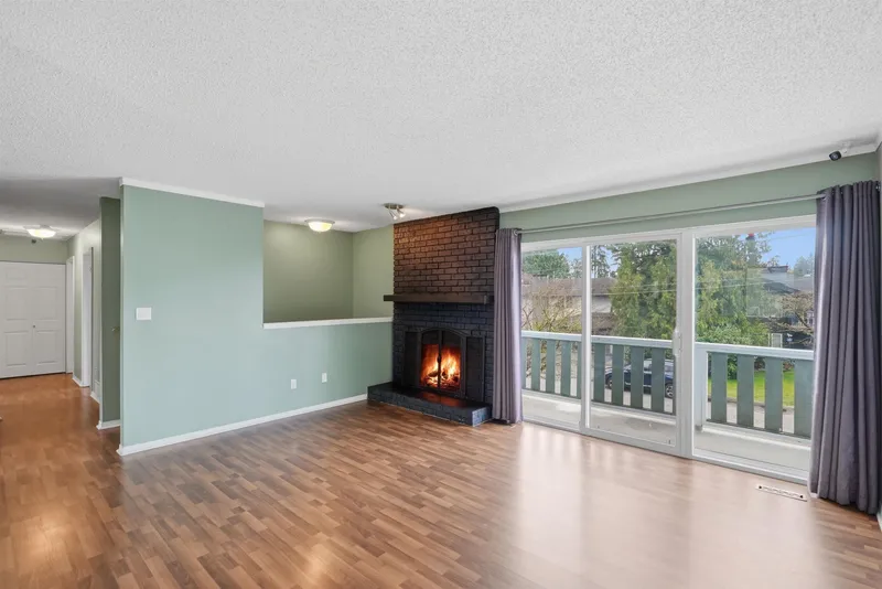 10337 JOHNSON WYND - photo 3 of 25