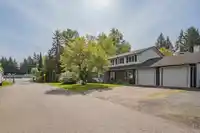 4898 205A STREET - thumbnail 4