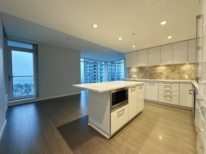 2801 6700 DUNBLANE AVENUE - photo 3 of 25