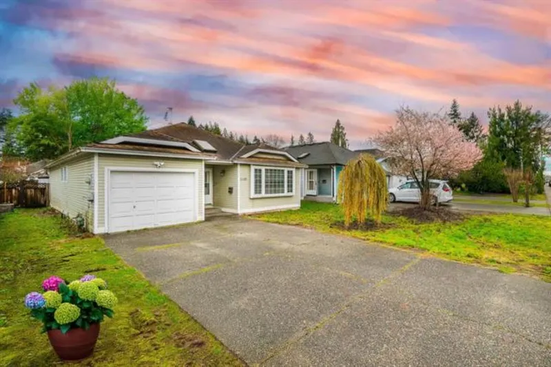 11484 207 STREET - photo 2 of 22