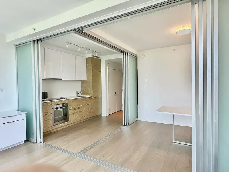 1007 13438 CENTRAL AVENUE - photo 4 of 14