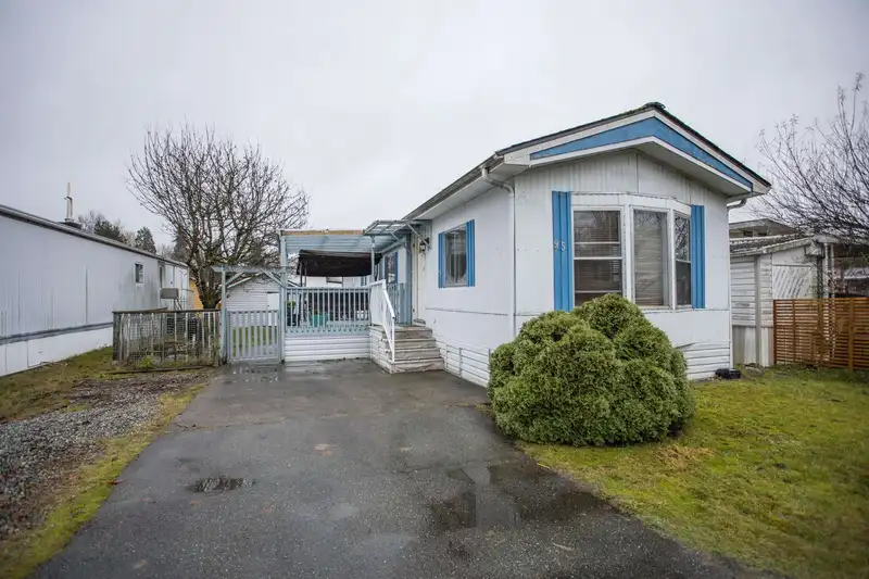95 145 KING EDWARD STREET - photo 1 of 24