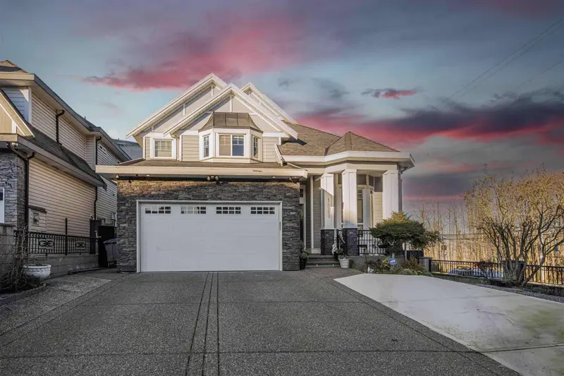 14799 63RD AVENUE - photo 1 of 25