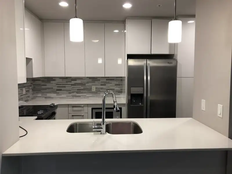 406 2465 WILSON AVENUE - photo 3 of 13