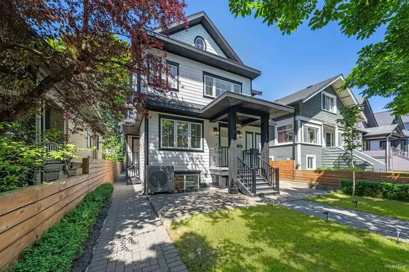 1 683 W 19TH AVENUE - photo 3 of 36