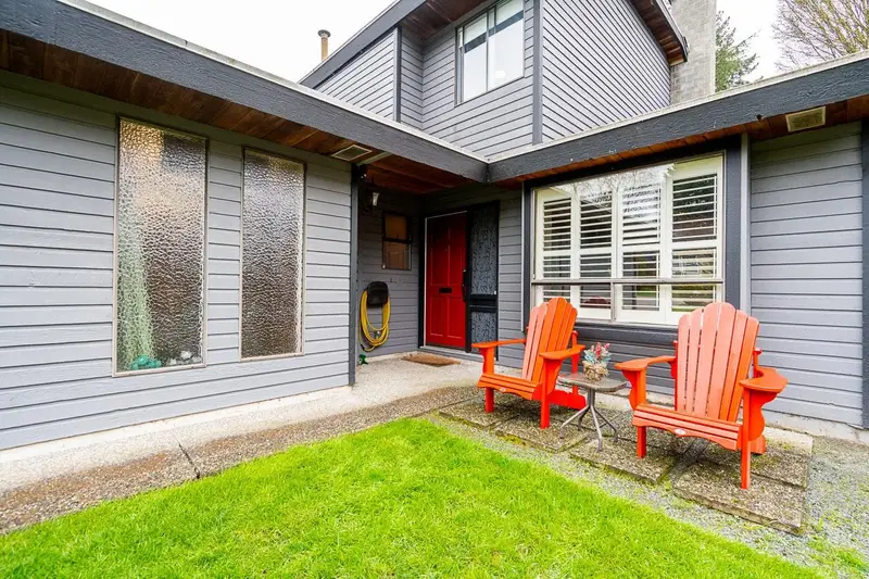 11826 ALDERWOOD CRESCENT - photo 2 of 25