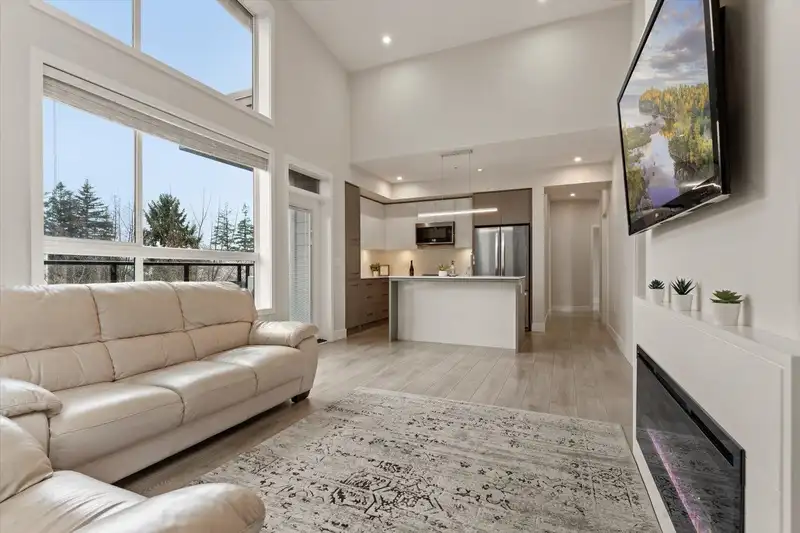 410 45510 MARKET WAY - photo 3 of 21