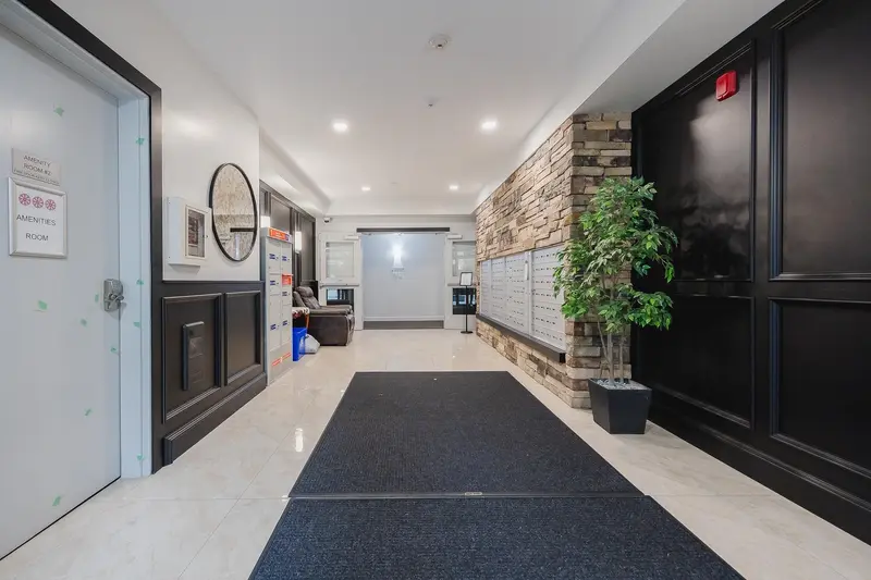 620 32445 SIMON AVENUE - photo 3 of 25