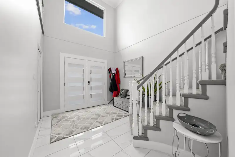 11513 236B STREET - photo 3 of 37