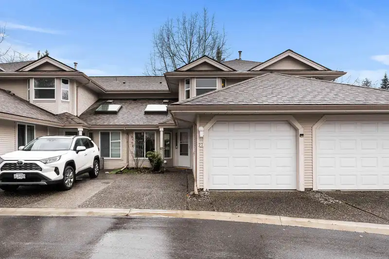 27 9045 WALNUT GROVE DRIVE - photo 1 of 26