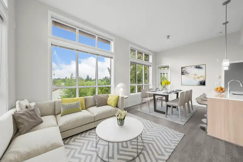 510 15388 105 AVENUE - photo 1 of 25