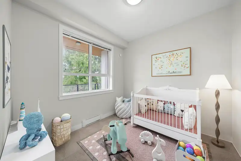 510 15388 105 AVENUE - photo 4 of 25