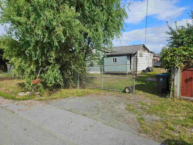 12771 114A AVENUE - photo 1 of 5