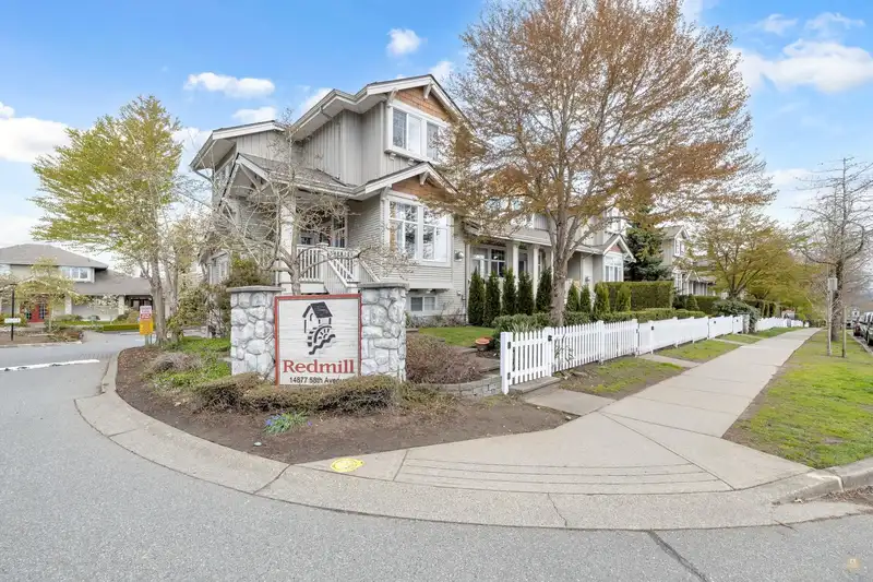 3 14877 58 AVENUE - photo 3 of 32
