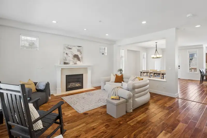 9480 WASKA STREET - photo 2 of 40