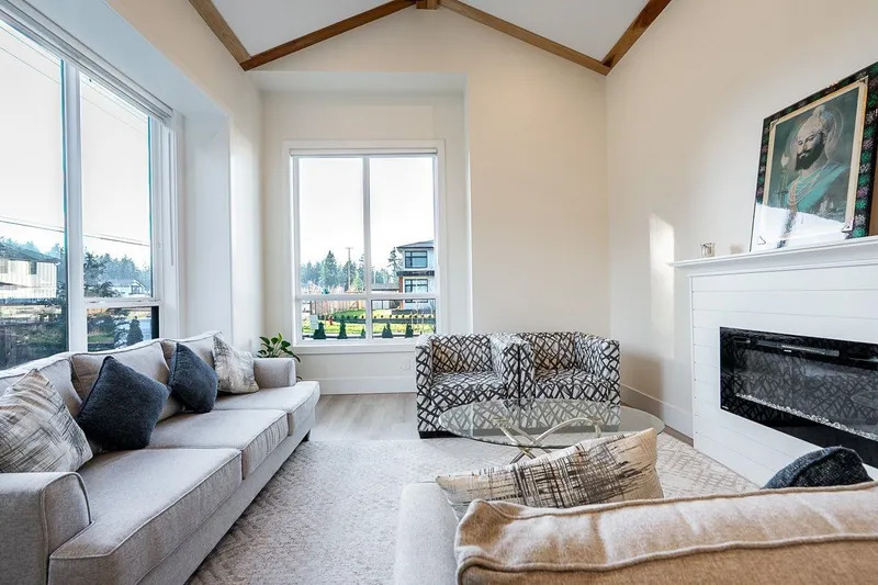 19805 32 AVENUE - photo 4 of 25