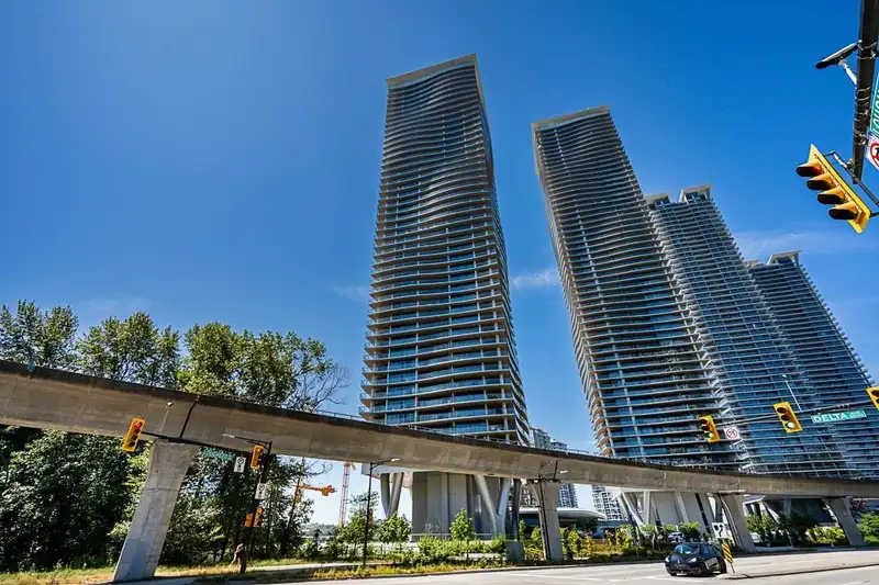 1606 4880 LOUGHEED HIGHWAY - photo 1 of 14