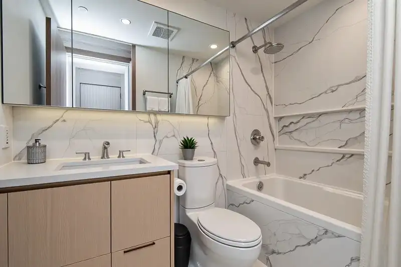 1606 4880 LOUGHEED HIGHWAY - photo 2 of 14