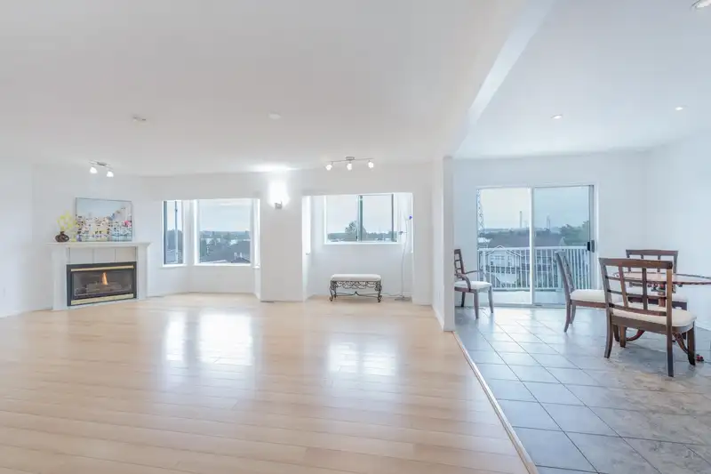 2358 CAPE HORN ROAD - photo 4 of 22