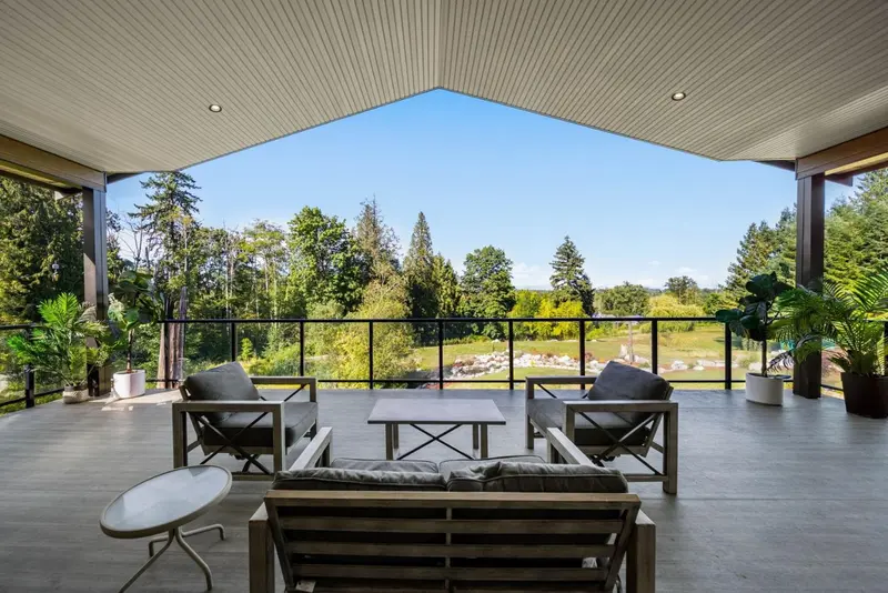 205 210 STREET - photo 4 of 25