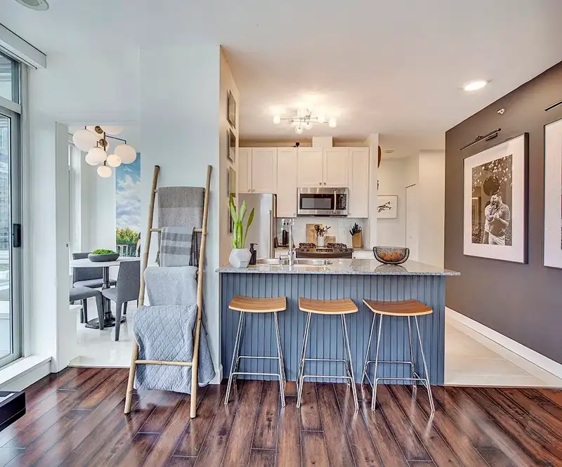 901 480 ROBSON STREET - photo 4 of 35