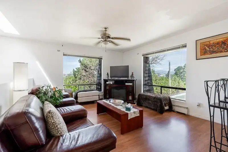 10956 128A STREET - photo 1 of 40