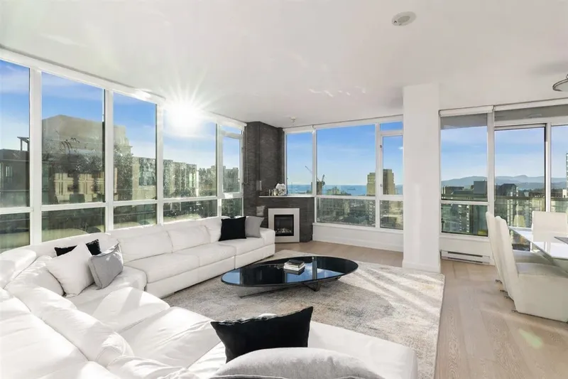 3501 1328 W PENDER STREET - photo 2 of 25