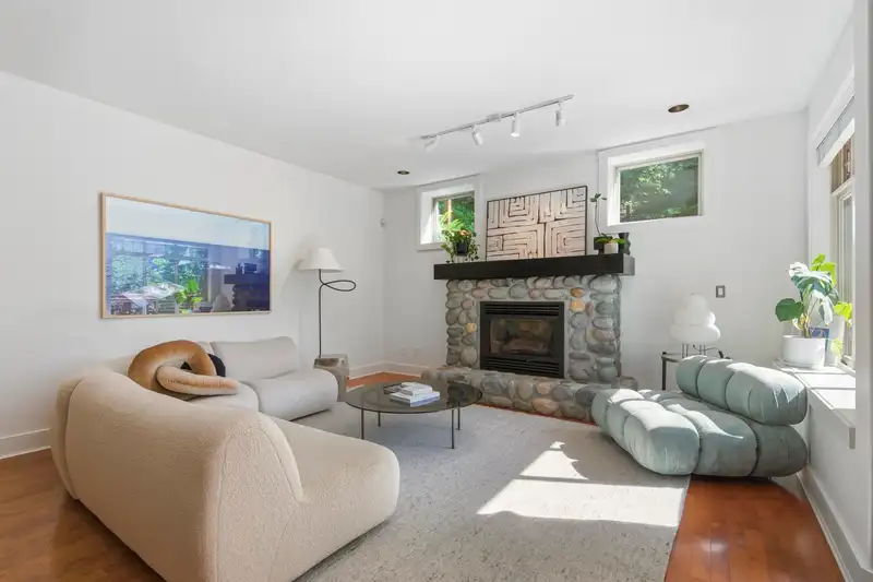 5780 CRANLEY DRIVE - photo 4 of 29